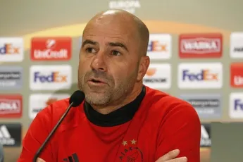 'Mogelijk vertrek Bosz wrang voor Ajax'