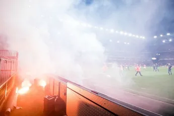 Ajax hoort donderdag straf na vuurwerk in Luik