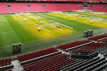 'KNVB wil techniek veld Johan Cruijff ArenA'