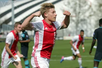 Flemming verdient bij Ajax tweejarig contract