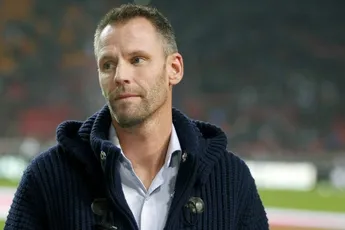Ooijer over Kluivert: 'Mooi dat hij lef heeft'
