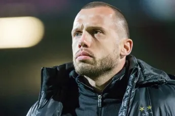 'Heitinga werkt gericht aan trainerscarrière'