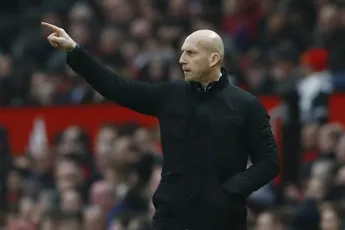 Stam zet stapje richting PL; Bazoer gelijk