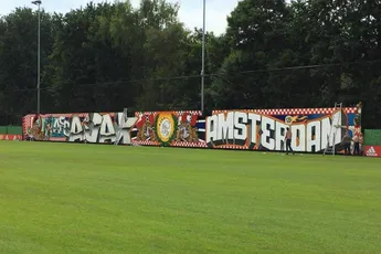 Steun Ajax zaterdag bij de Klassieker-training
