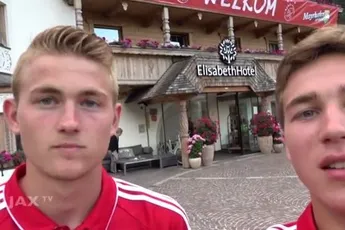 Vlog De Ligt en Eiting: Een kijkje in het hotel