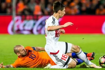 [Update II] Sneijder baalt van vertrek Gala