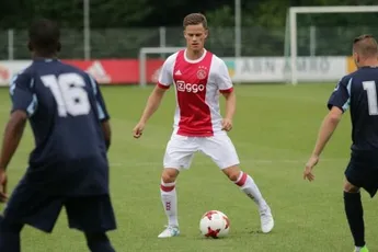 Schouten van Jong Ajax naar NAC Breda