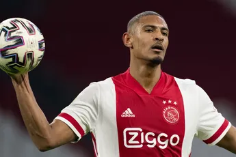 Ten Hag weerlegt kritiek: 'Haller liefhebber en heel gedreven'