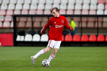 Warmerdam gaat voor debuut: 'Eerst zorgen dat ik in Jong Ajax de beste word'