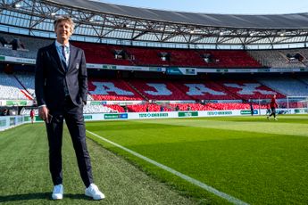 'Van der Sar één van de grote drijvende krachten achter terugkeer oude logo'