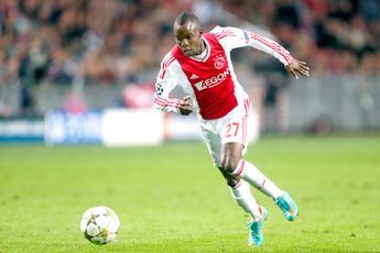 Ajax houdt minuut stilte voor Lukoki voor aanvang van duel met sc Heerenveen