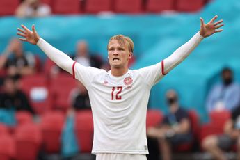 Dolberg scoort twee goals in ArenA, Denemarken naar kwartfinale