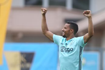 Van Rhijn duikt op bij FC Lisse: 'Afwachten hoe ik het ga managen met werkzaamheden bij Ajax'