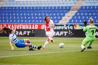 Ajax Vrouwen winnen van VV Alkmaar en pakken koppositie