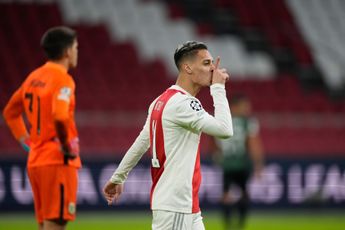 Maxwell geniet van Antony: 'Ajax is de ideale club om een carrière in Europa te starten'