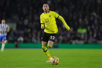 Buitenland: Bankzitter Ziyech ziet Chelsea gelijkspelen in topper, Milik valt in tijdens nederlaag