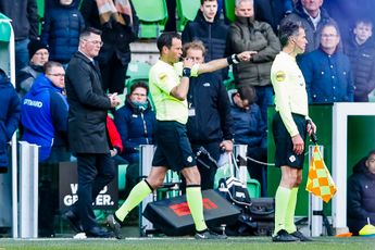 Nijhuis over penalty: 'Als de spelers op het veld zijn, mag de VAR nog inbreken'