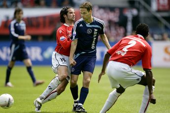 Lindenbergh ziet voorspelbaar Ajax: ‘Alleen maar spelers die in de bal komen’