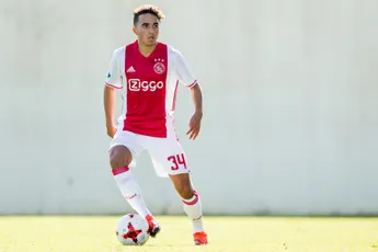 Mohammed Nouri tijdens opening A. Nouriplein: 'Bovenal zijn we trots, trots op Appie'