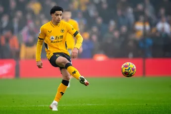 PSV huurt Hoever voor één seizoen; geen optie tot koop bedongen