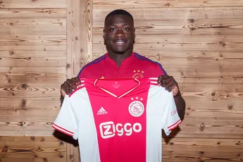 Ajax TV: Brobbey voegt zich in Oostenrijk weer bij Ajax en traint meteen mee