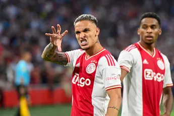 Driessen verklaart verschil in transfersom tussen Antony en Gakpo