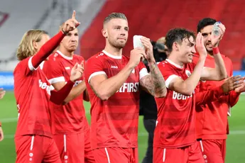 Buitenland: Oud-Ajacieden met Royal Antwerp naar play-offs Conference League