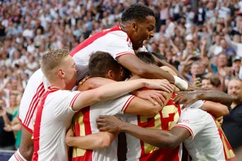 Ajax opent Champions League met ruime zege op Rangers FC