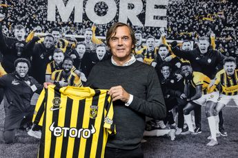Vitesse stelt Cocu aan als hoofdtrainer na vertrek Letsch