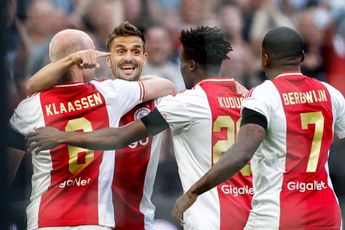 Stevens denkt aan 'top 1 met Ajax': 'Daarachter vier clubs die loeren op hun kansen'
