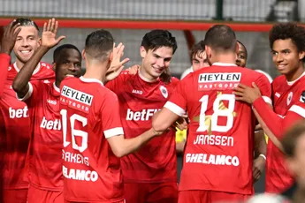 Buitenland: Ekkelenkamp trefzeker bij ruime zege Royal Antwerp