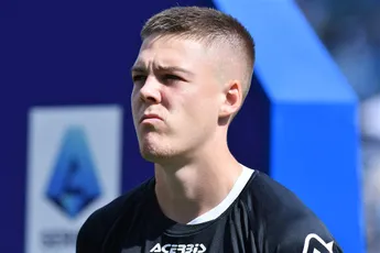 Geruchtenmolen: 'Ajax geïnteresseerd in Zweedse rechtsback van Spezia'
