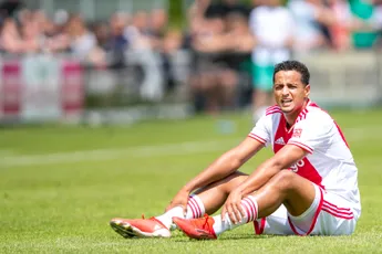 Ihattaren wil weer voetballen: 'We zijn in gesprek met bepaalde clubs'