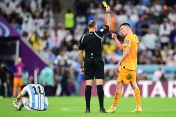 Van Hanegem vond Oranje apathisch naar Lahoz: 'Alleen Berghuis ging tekeer tegen hem'