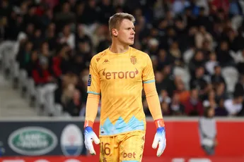 Geruchtenmolen: 'Ajax in verband gebracht met AS Monaco-keeper Nübel'