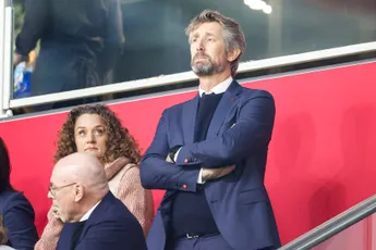 AD reconstrueert crisisjaar van Ajax: 'Rol Van der Sar leidt intern tot almaar meer kritiek'