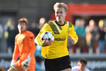 Geruchtenmolen: 'Rijkhoff blijft op de bank bij Borussia Dortmund O19, transfer naar Ajax is aanstaande'