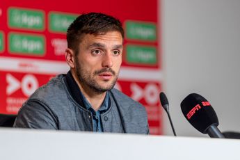 Tadic gevraagd naar contact met Ajax: 'Als Alex Kroes belt, dan neemt hij op'