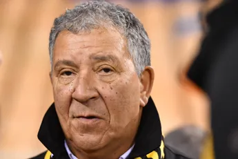Ten Cate: 'Schuiven van Hato naar linksbackpositie heeft Ajax geholpen'