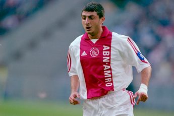 Arveladze blij met Mikautadze bij Ajax: 'Het is historisch en we zijn allemaal trots op hem'