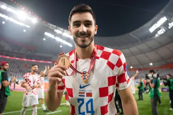 'Ajax maakt belangrijke slagen bij de transfer van Sutalo'