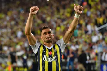 Buitenland: Tadić helpt Fenerbahce met drie assists langs