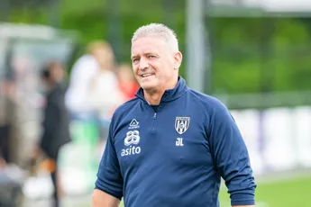 Heracles Almelo ontslaat trainer Lammers; Krüzen neemt voorlopig de honneurs waar