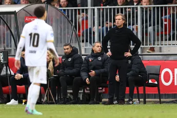 Heracles Almelo haalt uit op bezoek bij Almere City, AZ wint gemakkelijk