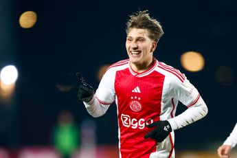 Godts legt met goal en assist de basis voor ruime overwinning Jong Ajax