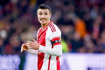 Van der Vaart hoopt dat Berghuis verantwoordelijkheid neemt bij Ajax: 'Dat moet hij ook willen'