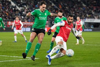 AZ en FC Twente verspelen kostbare punten in strijd om plek drie