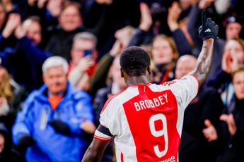 Van Basten ziet Brobbey als beste spits van Nederland: 'Maar we overdrijven ook een beetje'