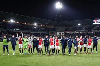 Kwakman en Luijckx lovend over 'groeiend' Ajax: 'Vallen makkelijker aan dan PSV'