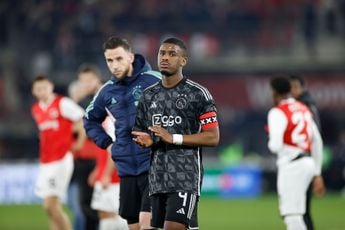 Branie: ‘Ajax moet vasthouden aan het systeem met vijf verdedigers’